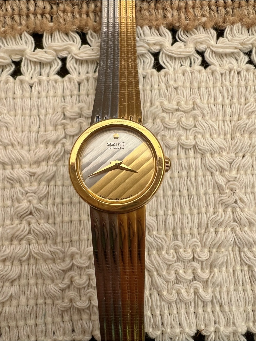 Rare Vintage 70s-80s Seiko Two Tone Striped Dial - Picture 3 of 8
